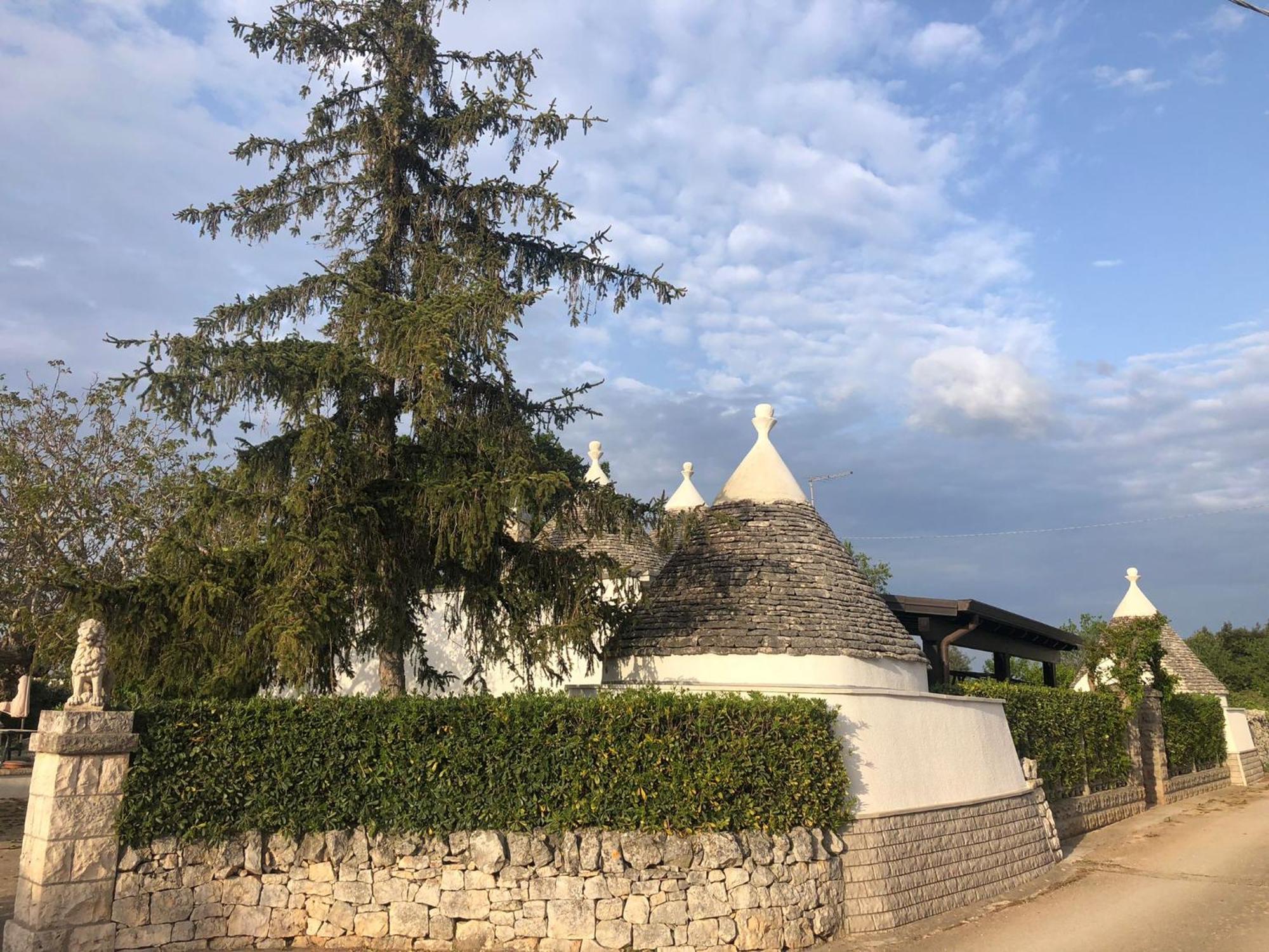 Villa Nonna Nina By La Puglia In Un Trullo 로코로톤도 외부 사진